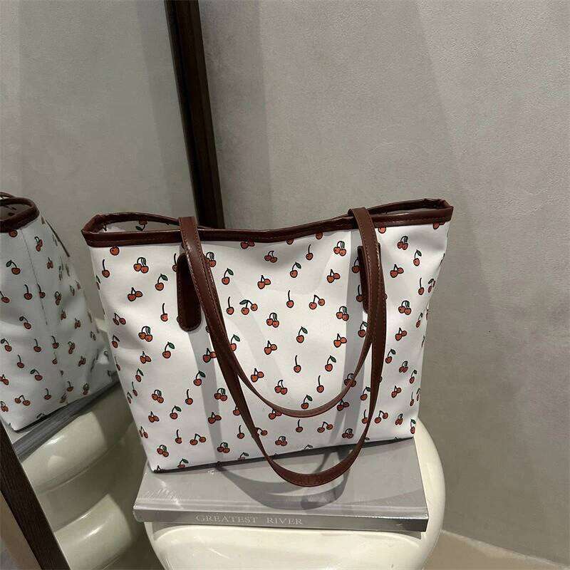 High-end and Stylish Large-capacity Women 2025 Fashionable Commuting Single-shoulder for College Students Tote Bag Z260130