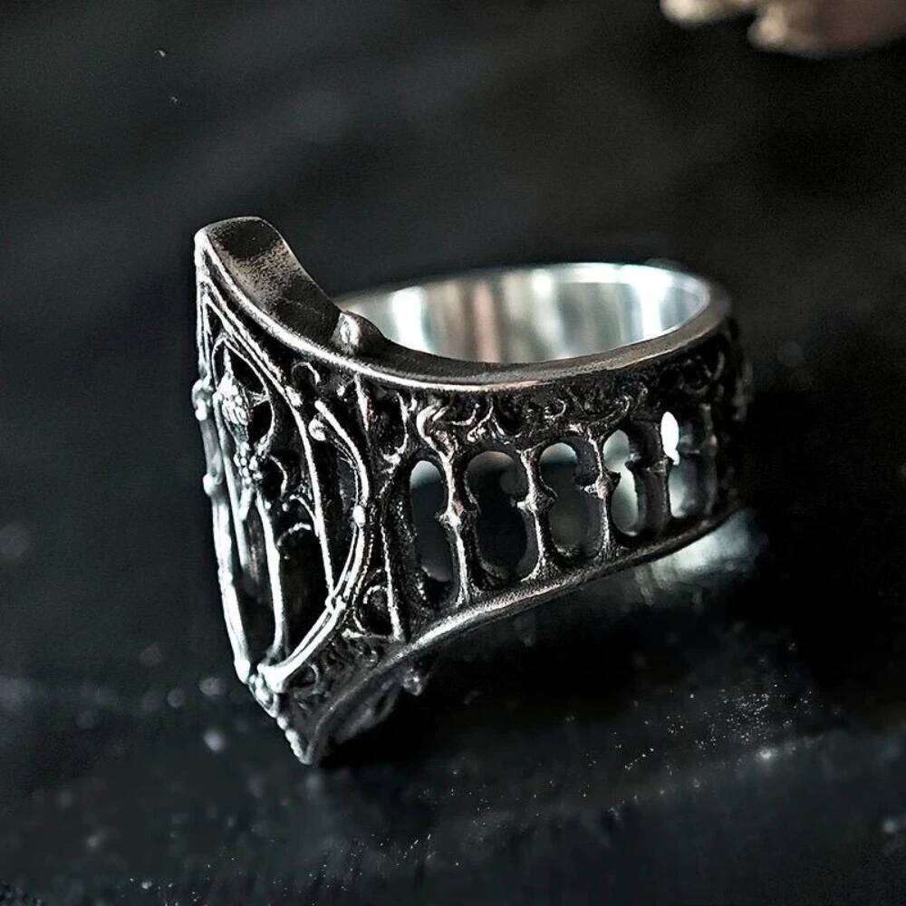 Retro Personality Ancient Silver color Hollowed-out Relief Crown Castle Rings for Women Men Halloween Fashion Gothic Jewelry XJ260130