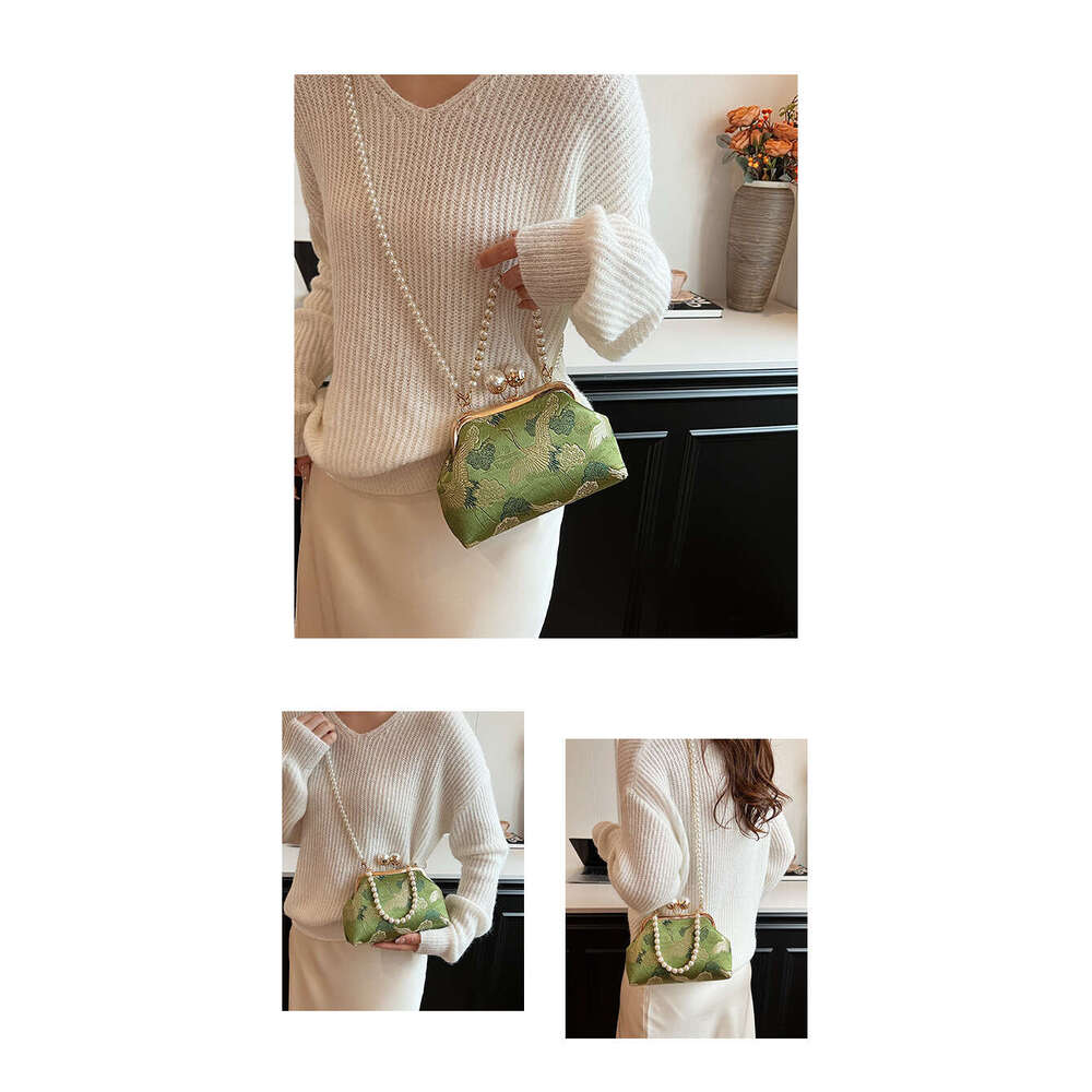 Hot-Selling Large Floral New Chinese National Style Matching Single Shoulder Crossbody Handheld Fashion Women's Evening Small Bag