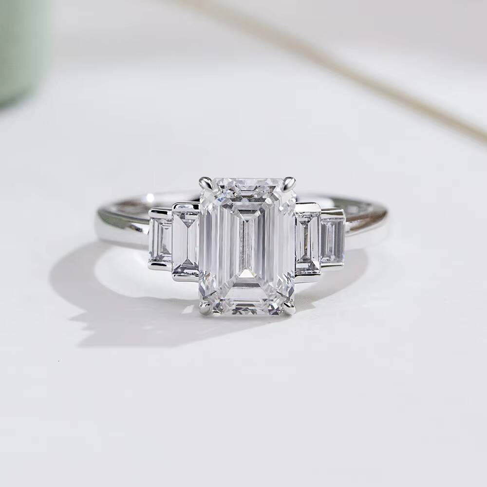 Jewelry in Stock MSR-1952 18K White Gold Solitaire Ring Emerald Cut 206CT D VS1 Lab Grown Diamond Engagement Ring