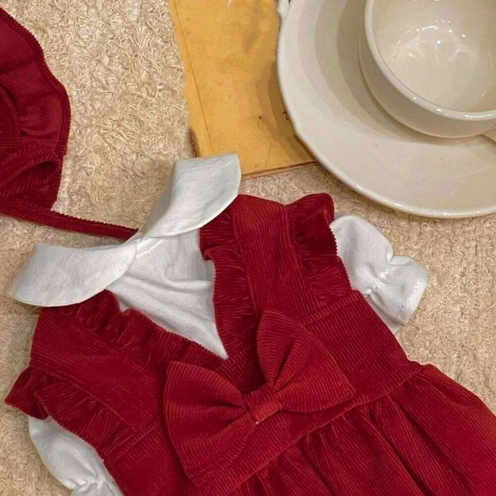 Creative Pleated Corduroy New Year Christmas Sweet Bow Dog Skirt Elegant Cute Pet Costume Fall Winter H260130