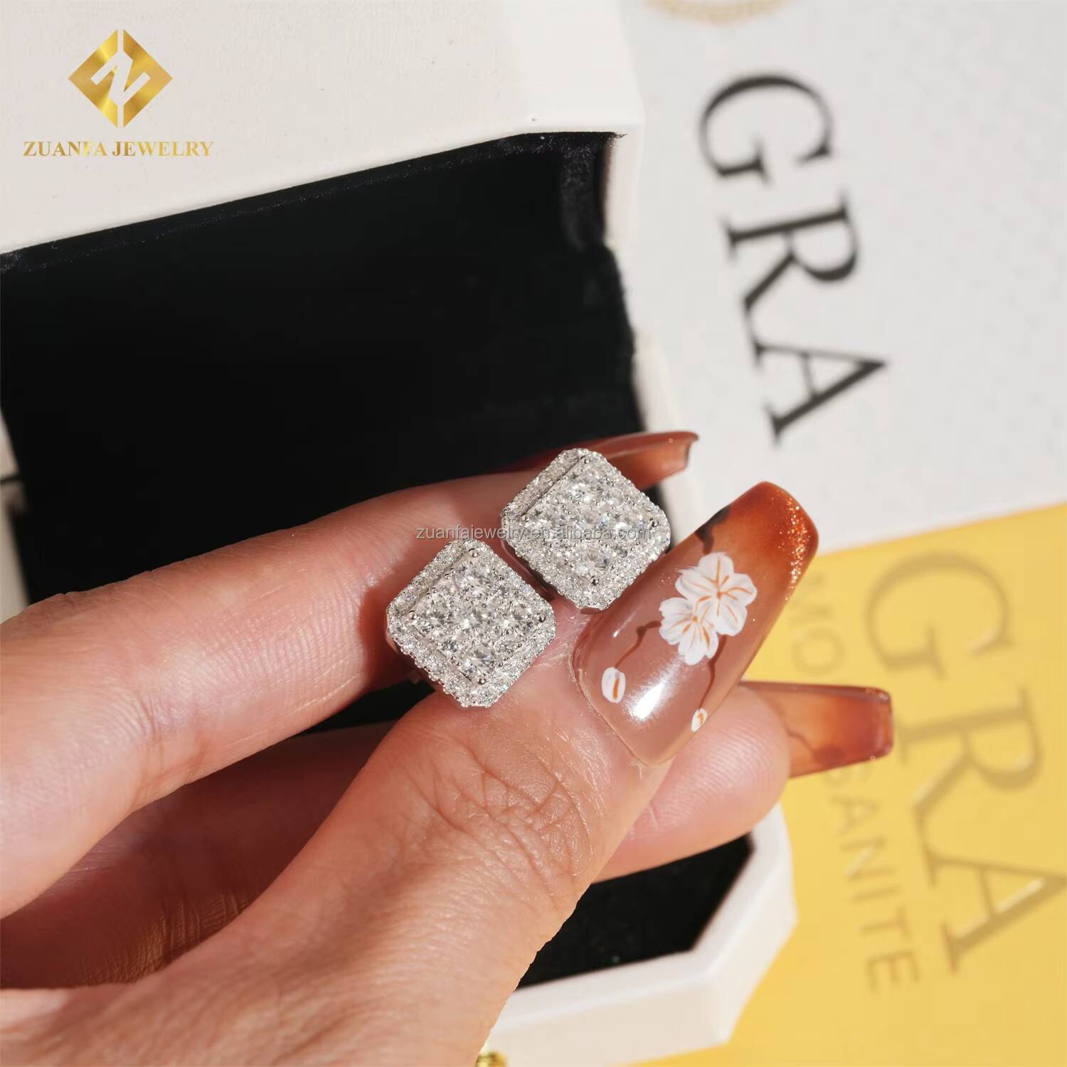 Stylish Cheap Price High Quality Bulk Stock Hip Hop Rapper Jewelry 925 Sterling Silver VVS1 Moissanite Stud Earring Screw Back