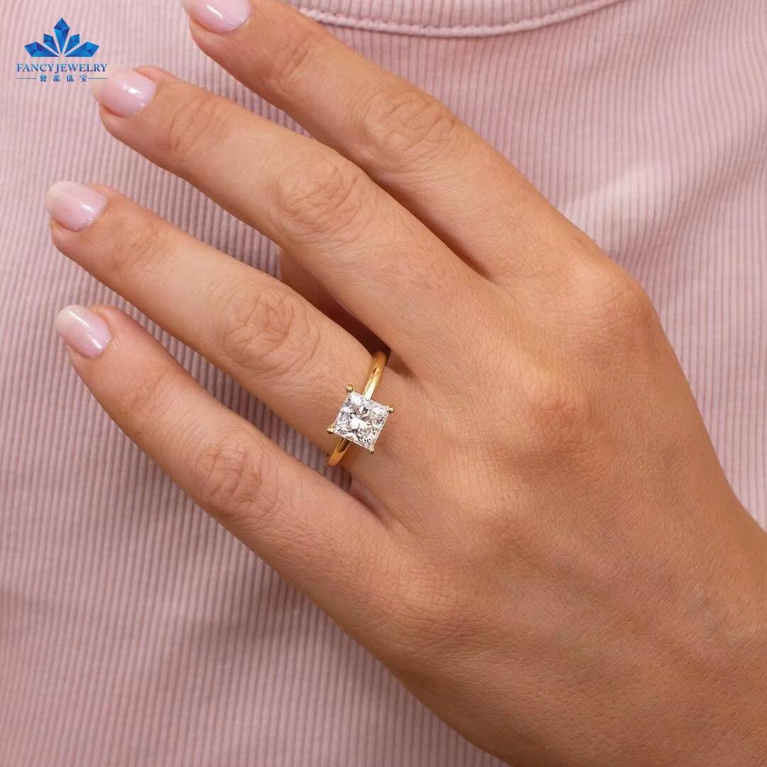 Fine Jewelry for Women Men 2CT D VVS Princess Cut Moissanite Diamond Ring in 14K/18K Yellow Gold with S925 Elegant Luxurious