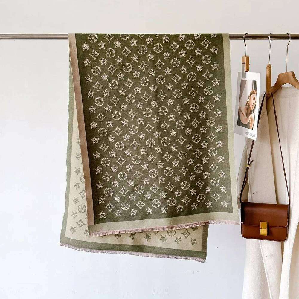 High End Dual-Use Women's 2026 Autumn And Winter New Trend Imitation Cashmere Warm Air Conditioning Shawl Long Scarf Cover Blanket