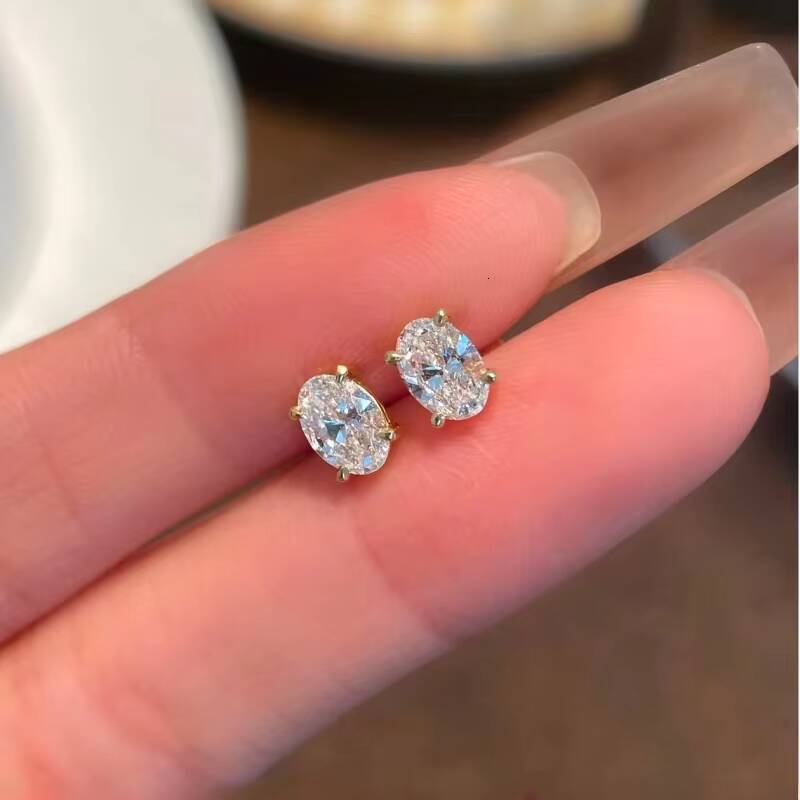 1ct Lab Grown Oval Diamond DE VS 18k White Gold Studs Earrings Elegant Christmas Gift Four-prong Earrings