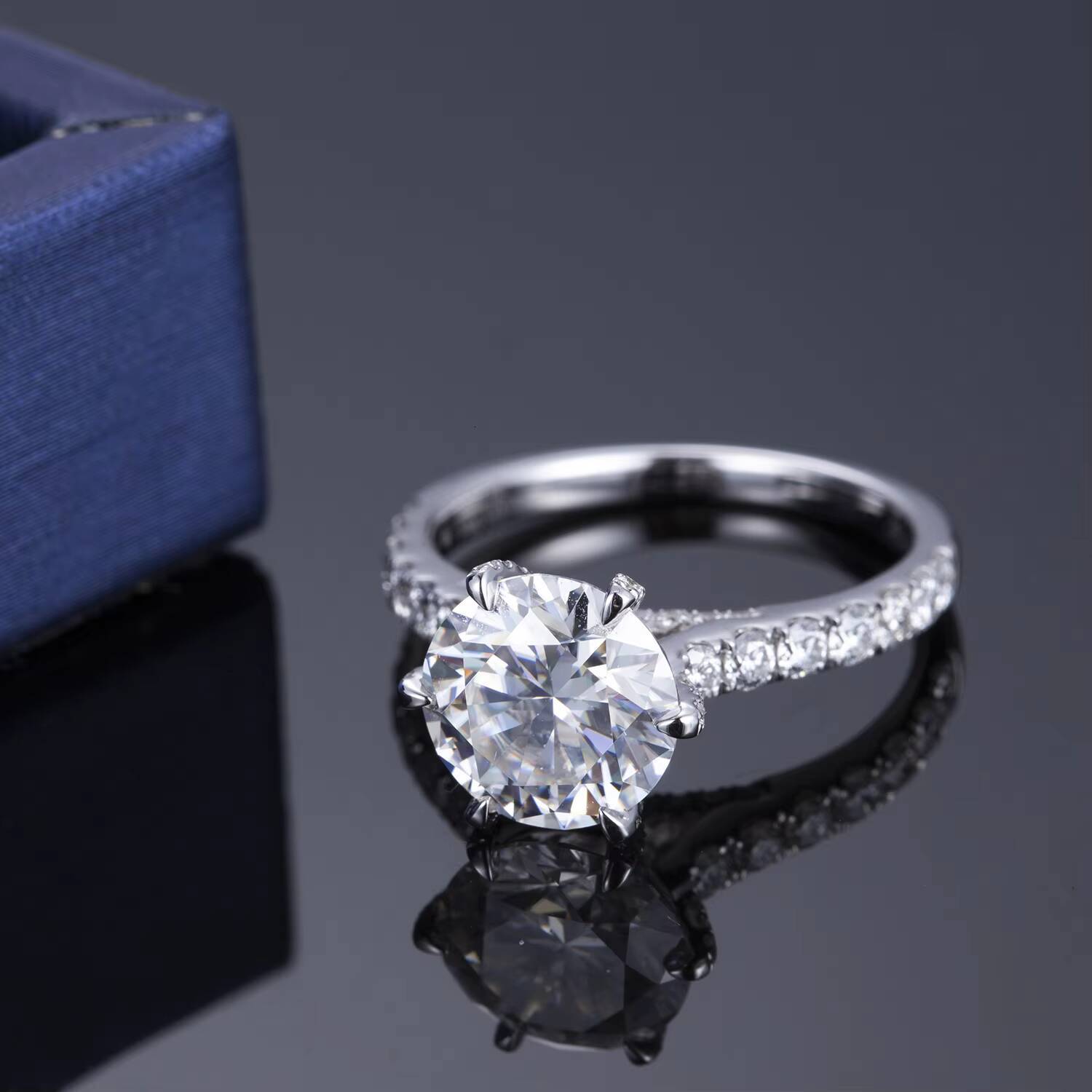 Ready to Ship MSR-326 Trendy Design PT950 Solitaire Diamond Ring 108ct E VVS2 Round Shape Lab Grown Diamond Ring