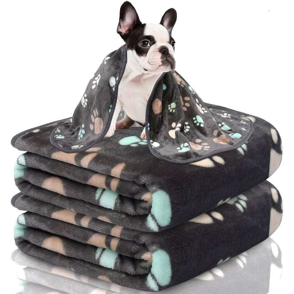 EFF Black Soft Fluffy High Quality Thick Style Double-sided Pattern Pet Mat Warm and Comfortable Blanket for Cat Dogs 26W01130