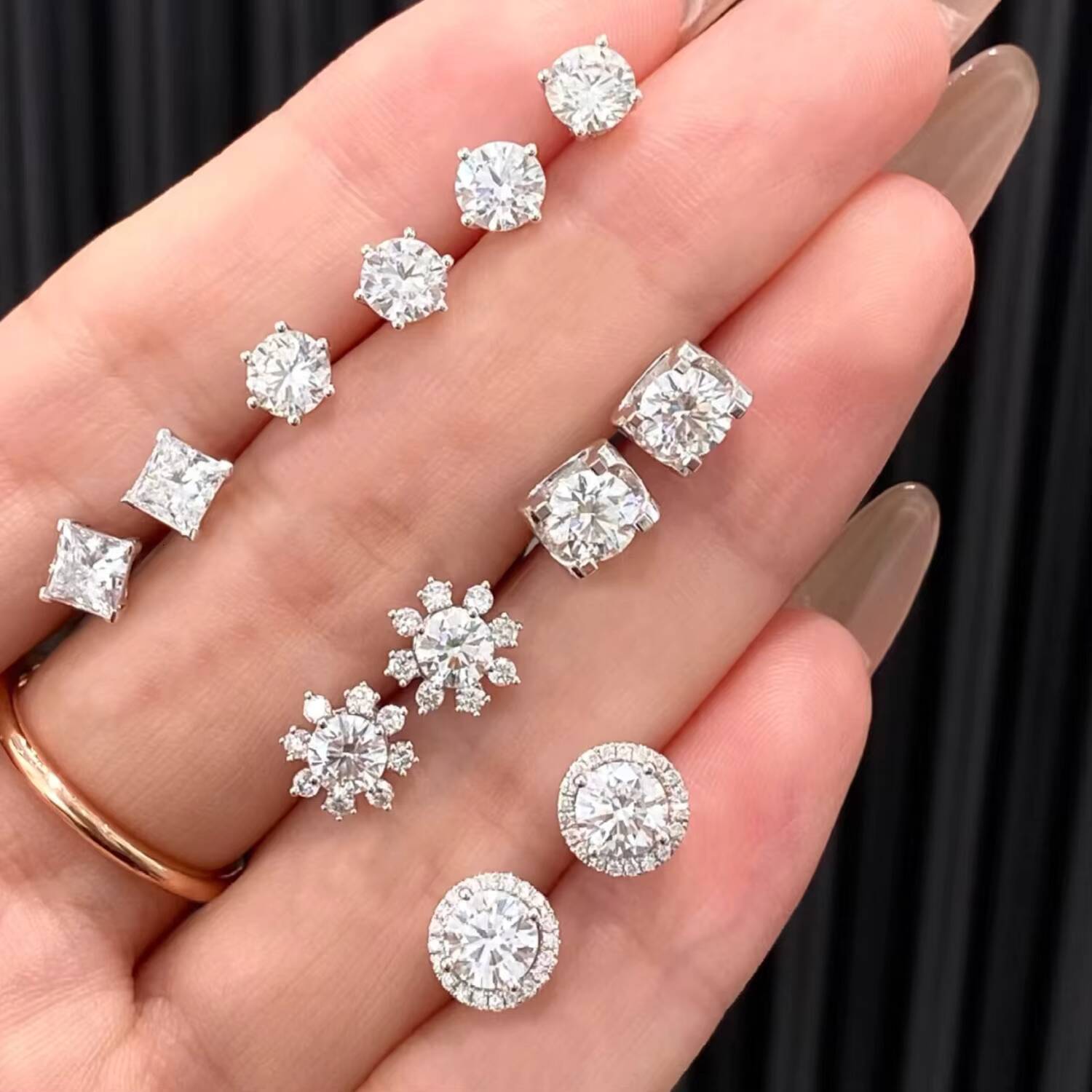 14KT Yellow Pure Gold Lab Grown Diamond 1CT Uncertified Synthetic Pear Cut Earring Stud