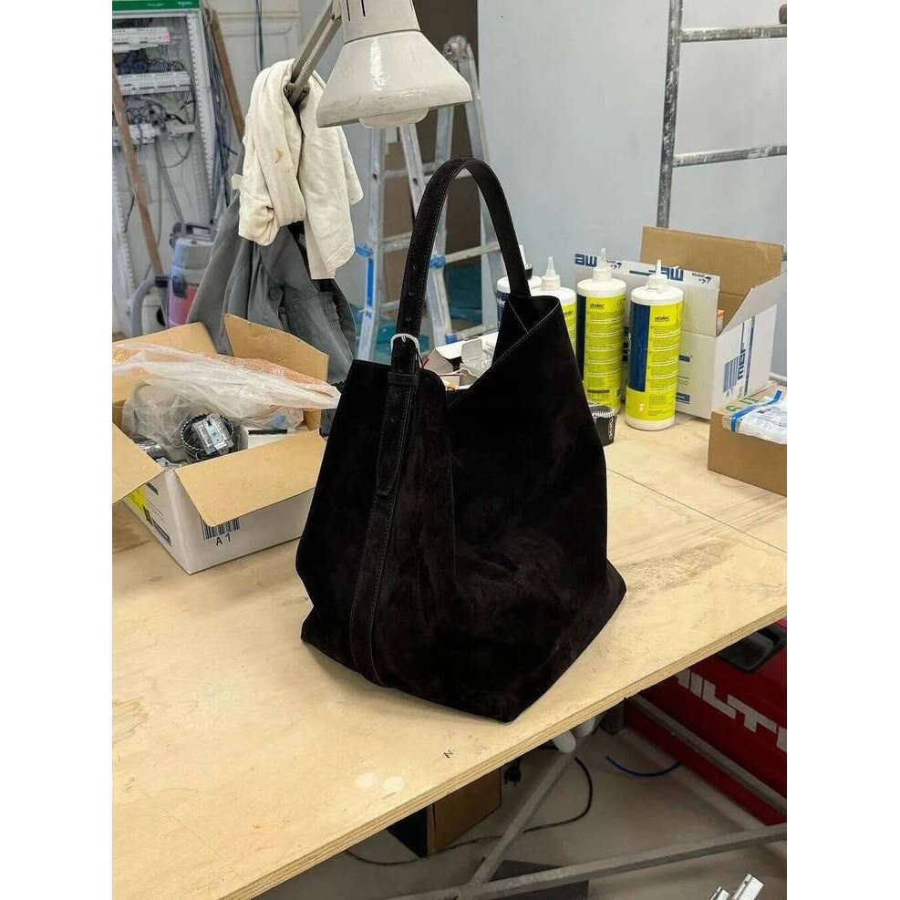 OLOEY Retro Large Capacity High-End Texture Luxurious Frosted Suede Women's Shoulder Bag Commuting Tote Cowhide Bucket Pouch