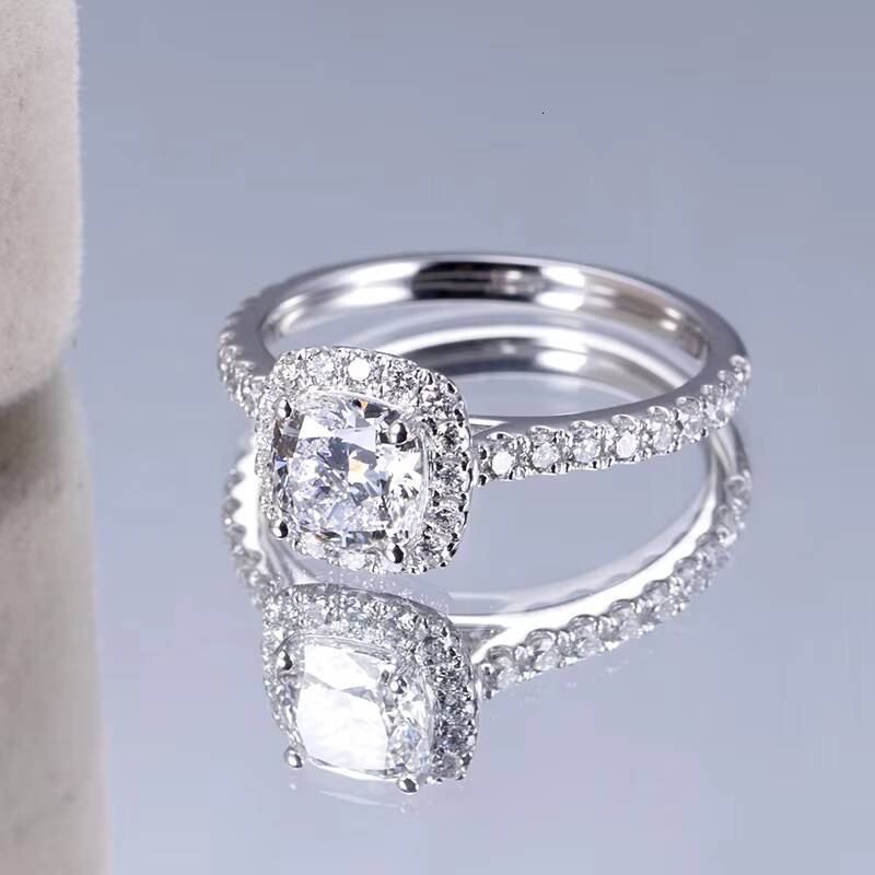 MSR-930 IGI 18K Gold 107CT Cushion Cut Lab Diamond Rings Wedding Diamond Engagement Ring