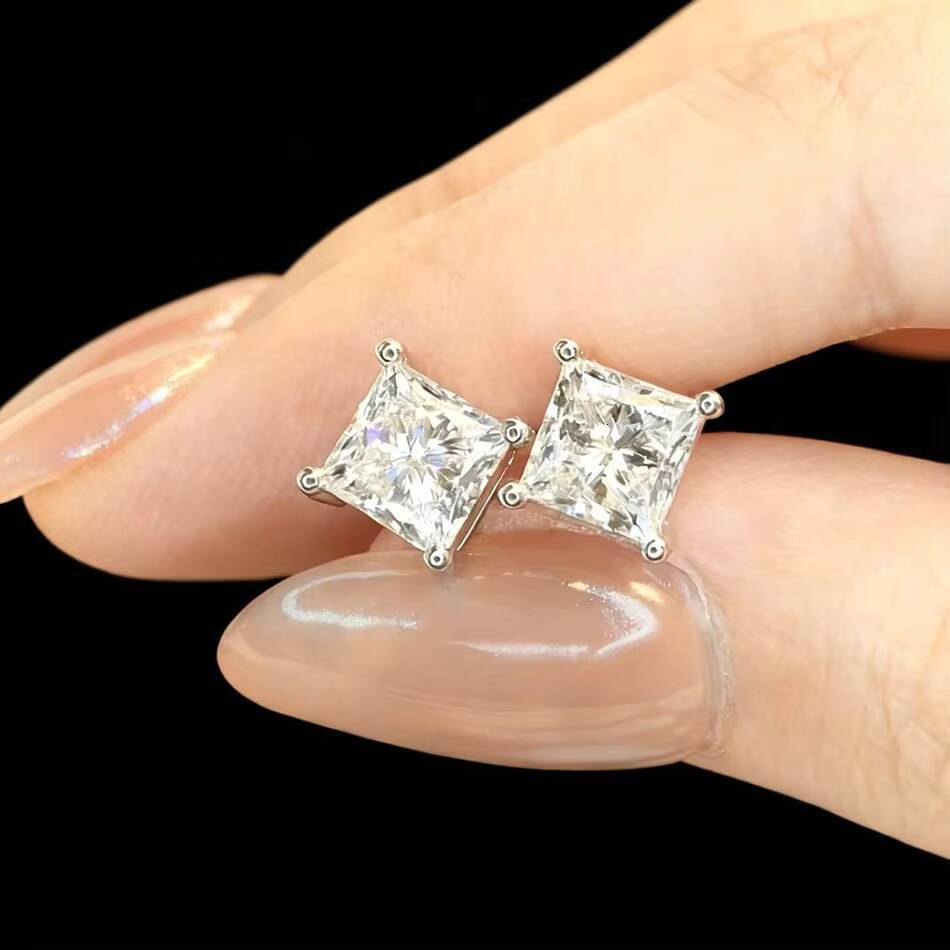 Huacan 14K Solid Gold Princess Cut 05CT-1CT D Color HPHT CVD Lab Grown Earrings Studs IGI Certified Dazzling Diamond Jewelry