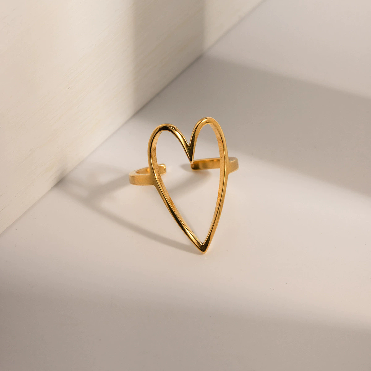 Fashion New Hydraulic Open Peach Heart Ring from Europe, America, Japan, and Korea, Direct Manufacturer, Bulk Pricing