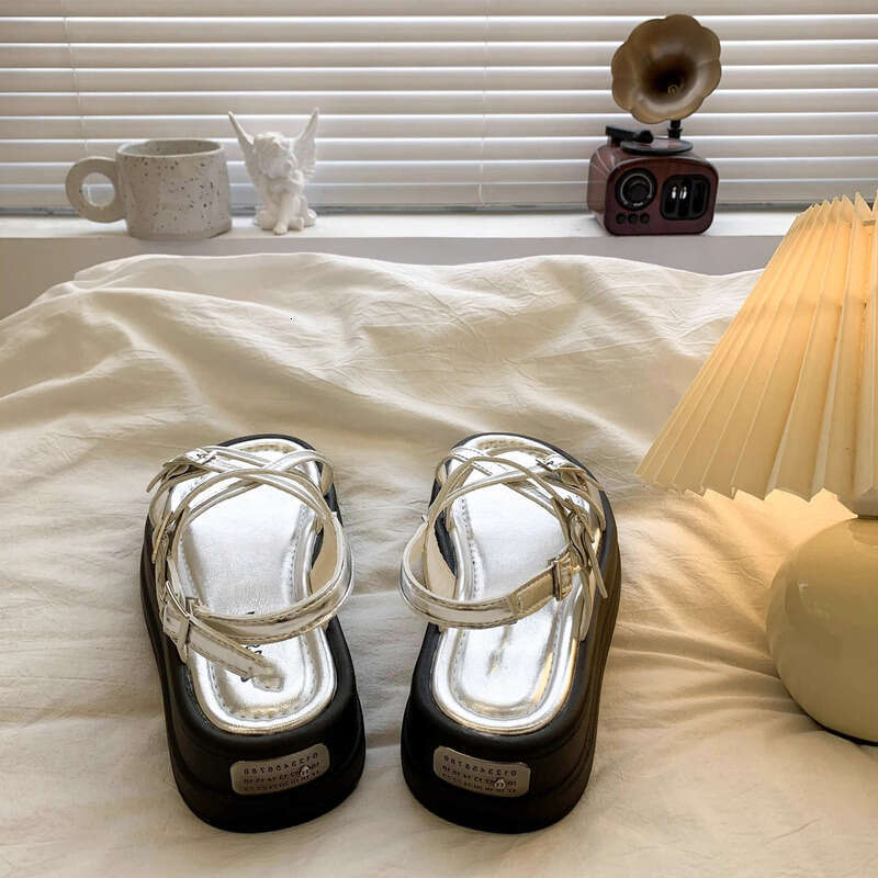 Free shipping Style Versatile Non-Slip Beach Roman for Women 2026 without box Summer New Silver Niche Platform Thick Sole Open-Toe Sandals