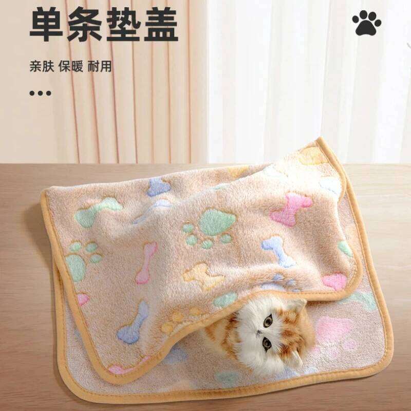 EFF Soft Fluffy High Quality Flannel Sleeping Paw Print Pattern Pet Mat Warm Comfortable Blanket For Cat Dog 26W01130