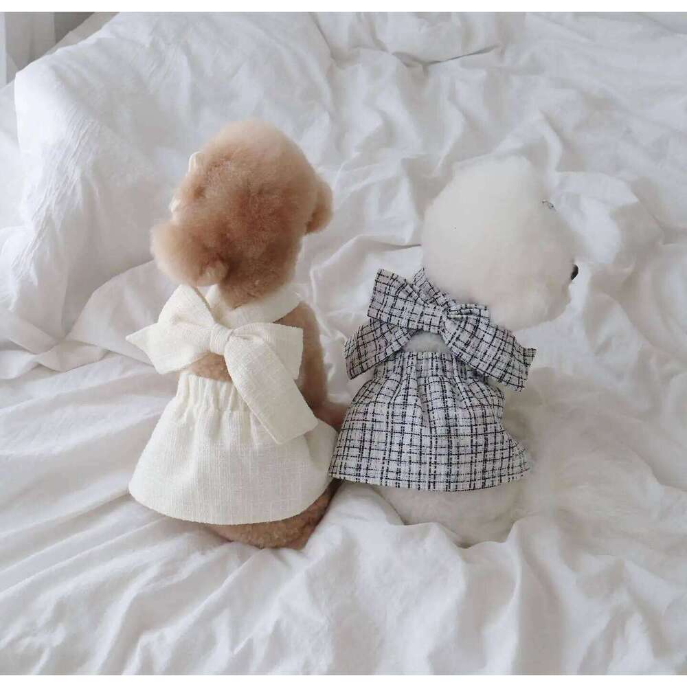 INS Winter Fashion Black and White Chunky Braided Bow Halter Dress Cat Party Outfit Dog Dresses Give Hair Clips H260130