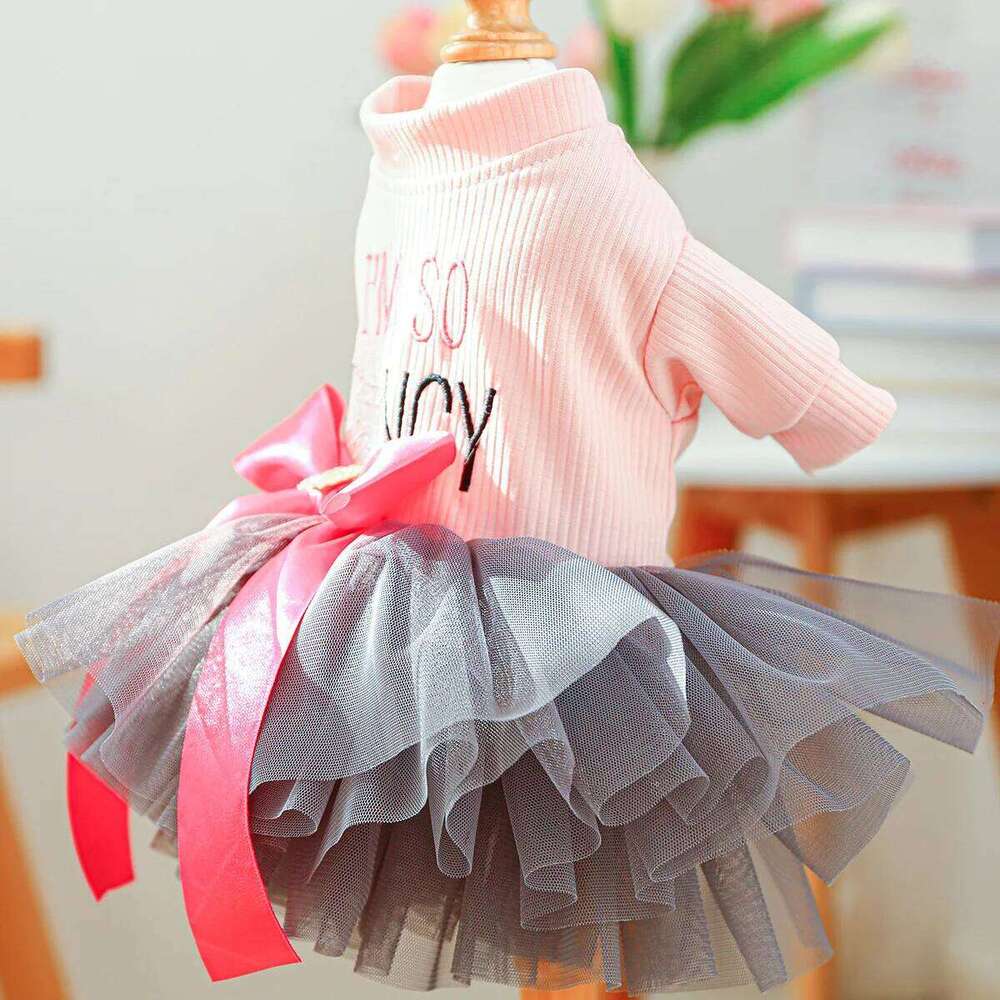 Fancy Bowtie Pet Dress For Dogs Spring Summer Puppy One Piece Apparel Girl Female Luxury Formal Cat Wear Yorkshire Terrier Item H260130