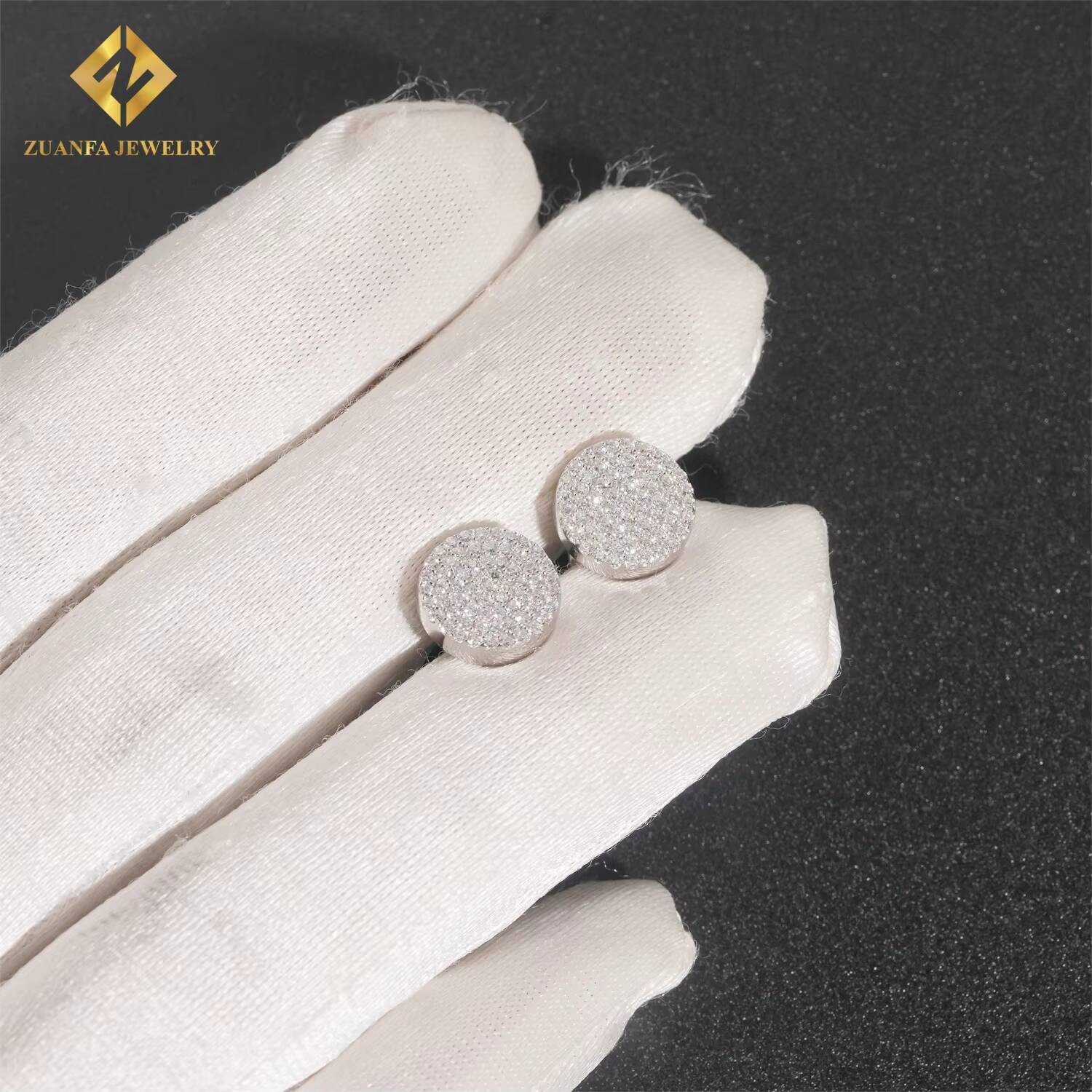 Fully Iced Out Stud Earring Cluster Moissanite Diamond Hip Hop Fashion Stud Earring 925 Sterling Silver Jewelry VVS Moissanite