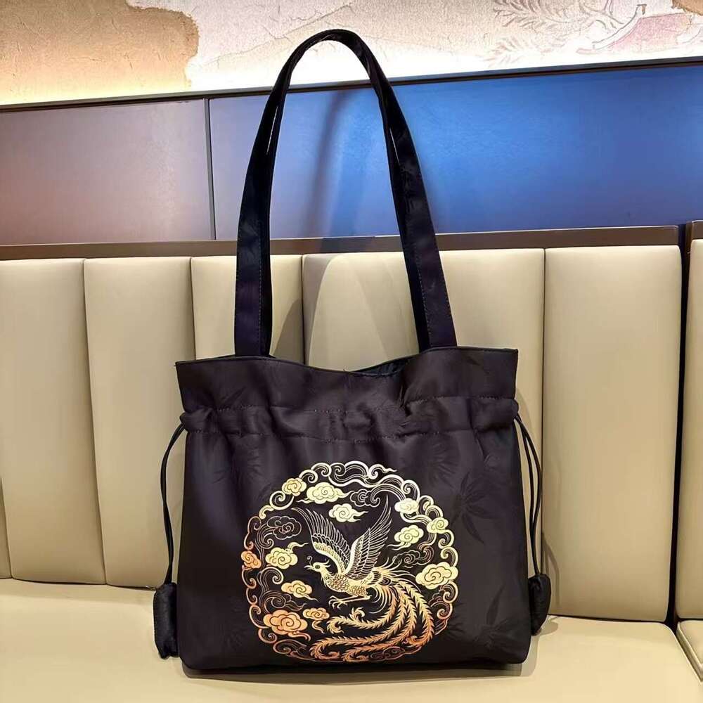 National Xiangyun Silk Single Shoulder Retro Outdoor New Chinese Style Storage Large Capacity Crossbody Bag Wholesale Evergwish