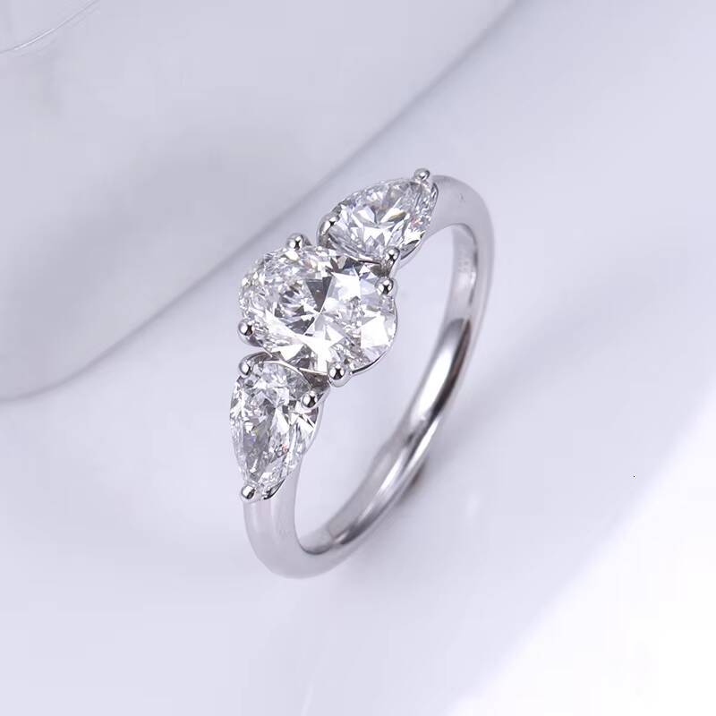 18K Gold 163CT Oval Cut Lab Diamond Rings IGI Lab Diamond Ring Wedding Diamond Engagement Ring