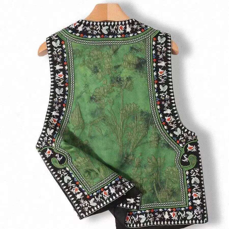 New national style Chinese heavy industry Tang suit retro imitation embroidery printed disc buckle top vest