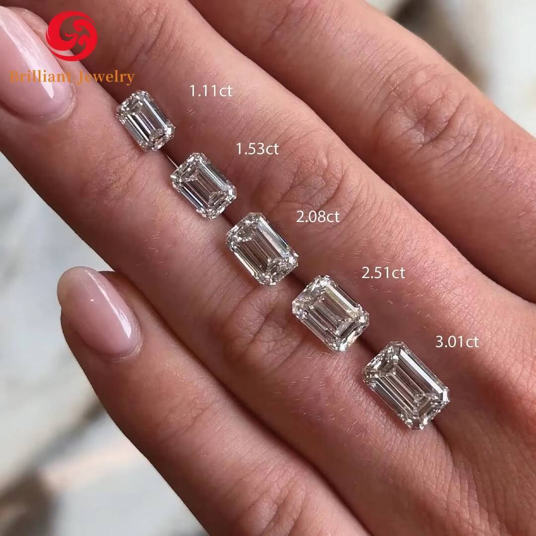 Factory Customized 18K Gold CVD HPHT VVS Lab Grown Created Engagement Ring IGI Certified Emerald Diamond for Women