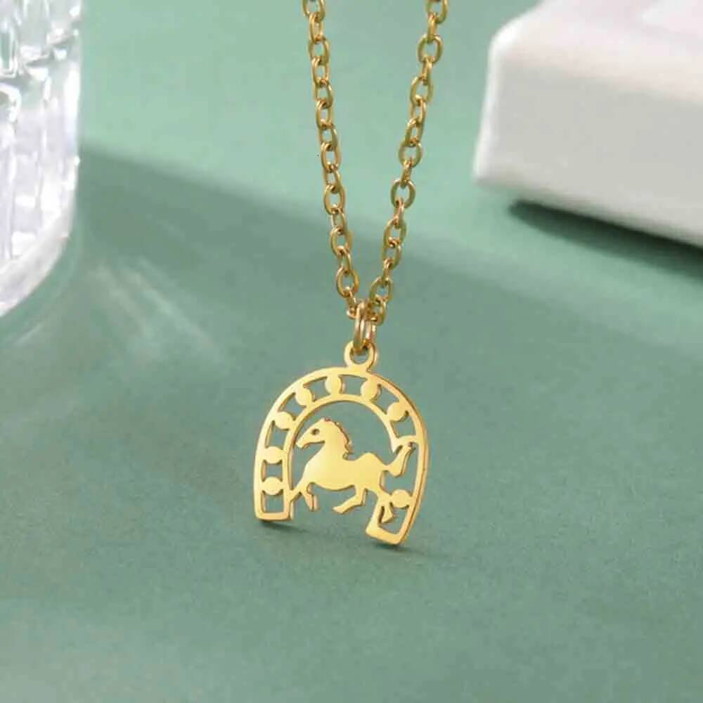 My Shape And Horsehoe Pendant Necklaces For Women Girls Stainless Steel U-Shaped Horse Animal Choker Chain Jewelry Gifts