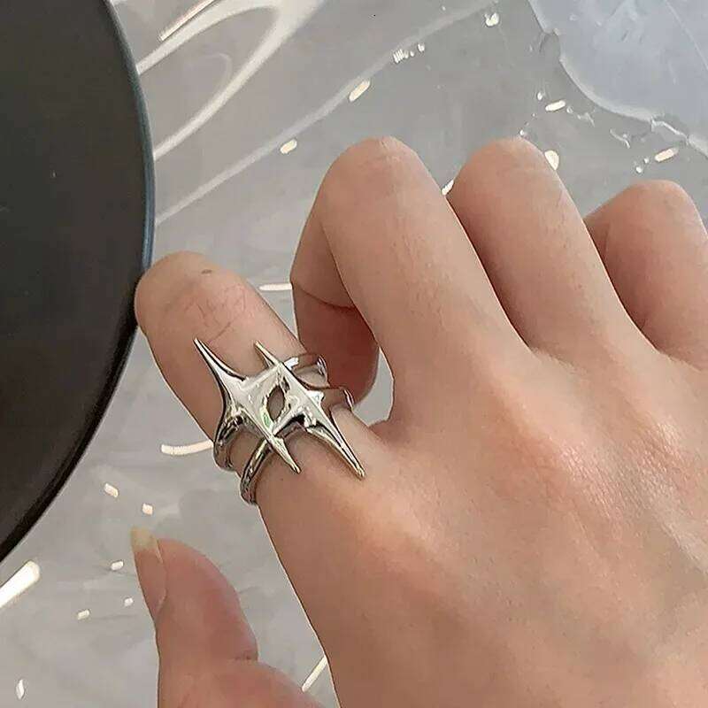 Simple Irregular Silver Star Open Ring for Women Men Punk Gothic Sliver Color Adjustable Couple Rings Y2K Egirl Jewelry Gift XJ260130