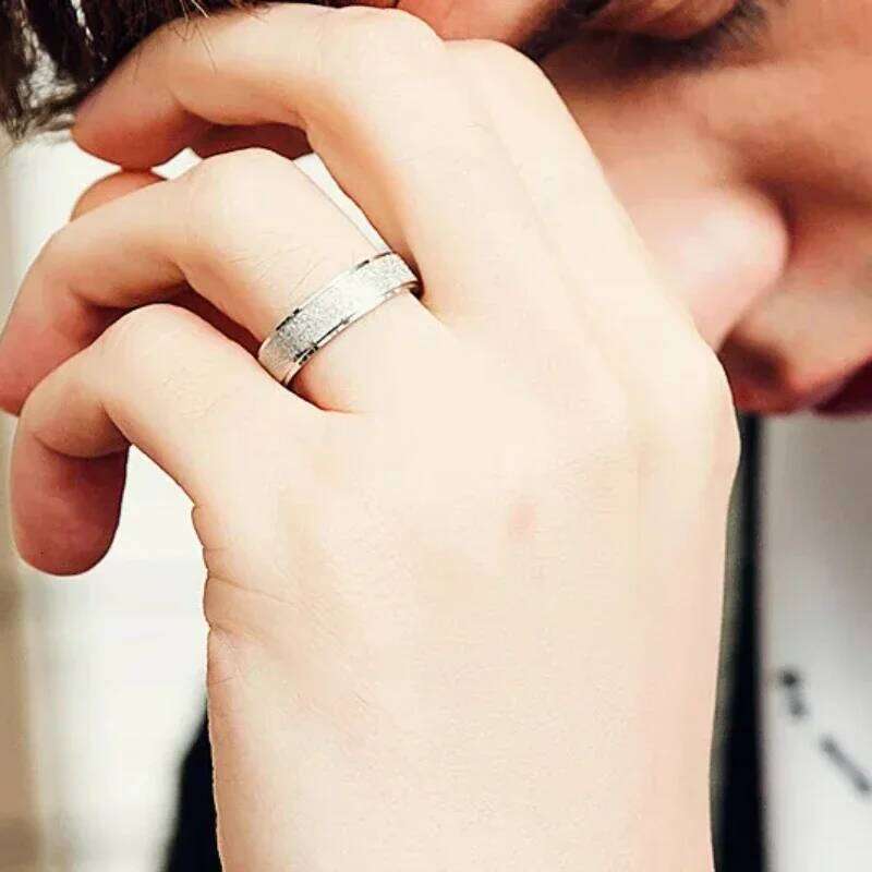 Light Luxury Feeling Titanium Steel Frosted Feminine Temperament Minority Does Not Fade Ring Hand Jewelry Gift Creative XJ260130