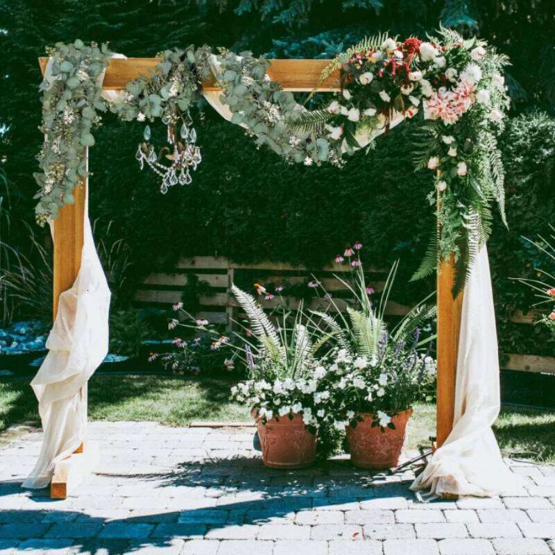 180cm Artificial Eucalyptus Garland with White Flowers for Home Festival Wall Hanging Garden Wedding Backdrop Arch Party Decor W260130