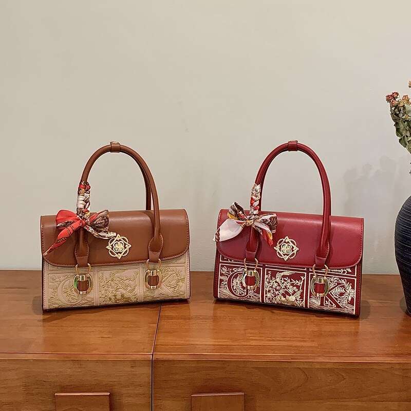 Autumn Winter New Handbag Red Wedding Cross-Border Hot-Selling Women's High-End National Style Embroidered Crossbody Bag MASA