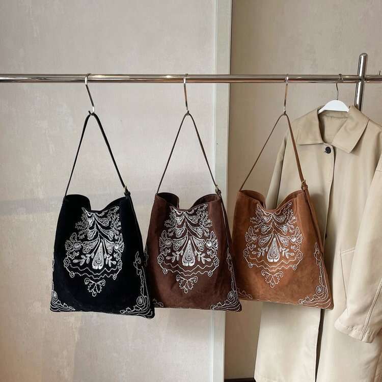 New Retro Chinese Style Large Capacity Shoulder Underarm Casual Embroidery Crossbody Bag Evergwish