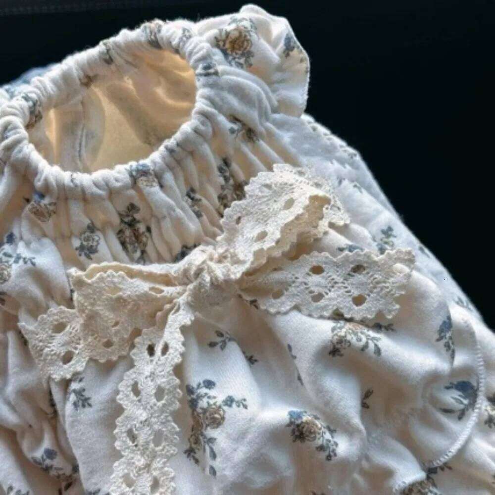 Autumn/Winter Pet Floral Retro Bubble Skirt Plush Soft Dress Teddy Warm Coat Puppy Clothes Dog Dresses for Small Dogs H260130