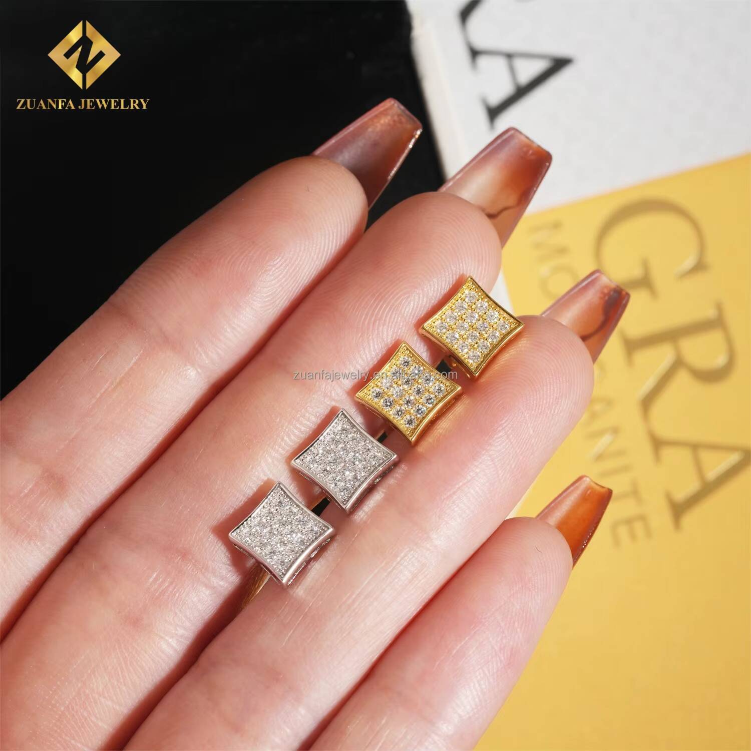 Best Selling Popular Man Rapper Jewelry GRA Certificate Iced Out Fine Hip Hop Screw Back S925 VVS1 Moissanite Stud Earrings