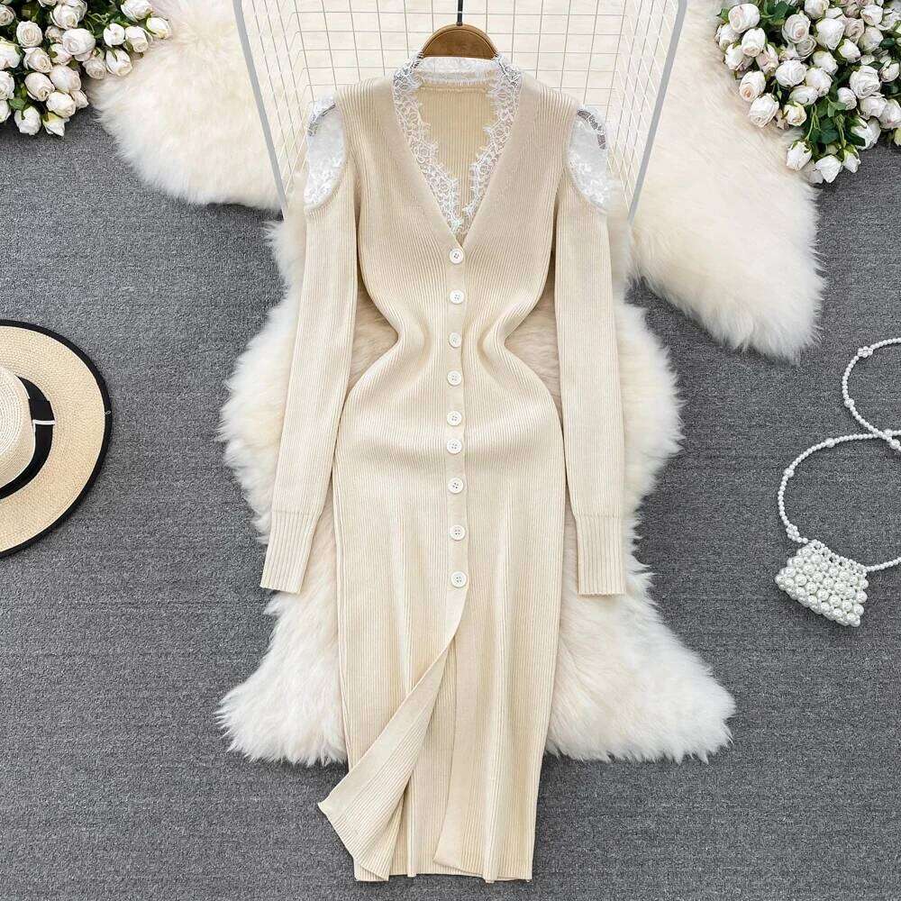 2026 New Autumn French Vintage Style V-neck Sleeve Knitted Dress Lace Spliced Single Breasted Long Wrap Hip Dresses XJ260130