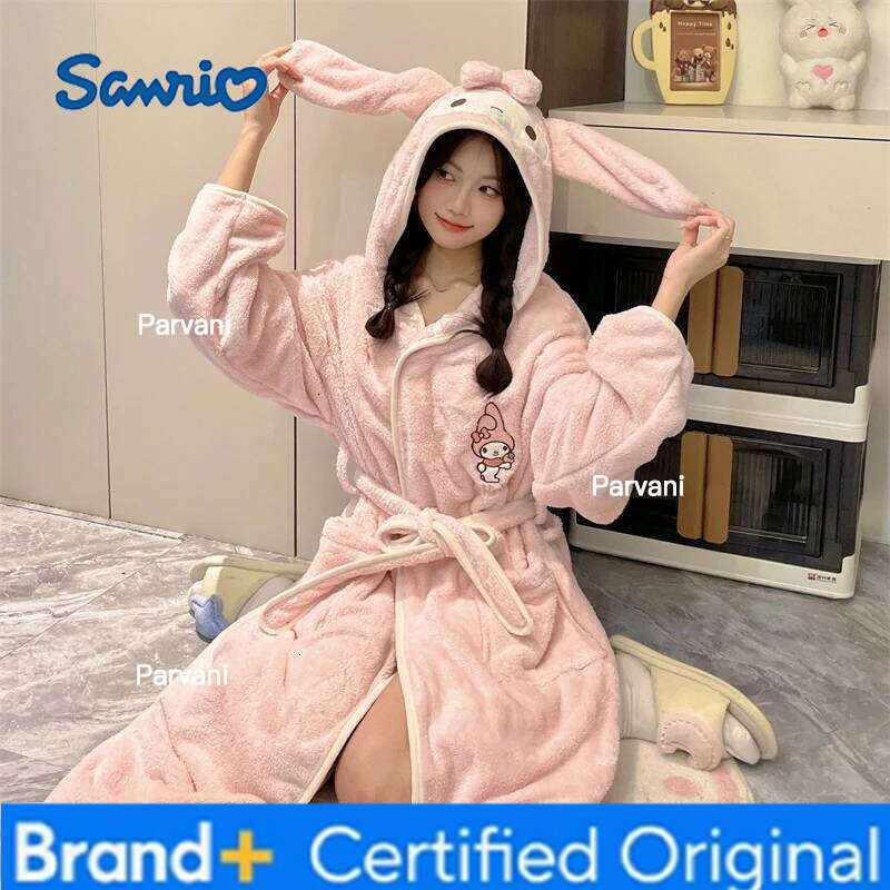 Sanrio Anime Cinnamoroll Kuromi Woman Thicke Pajamas Mid-Length Nightgown Flange Plush Bathrobe Absorbing Quick-Drying Homewear Yukata H260130