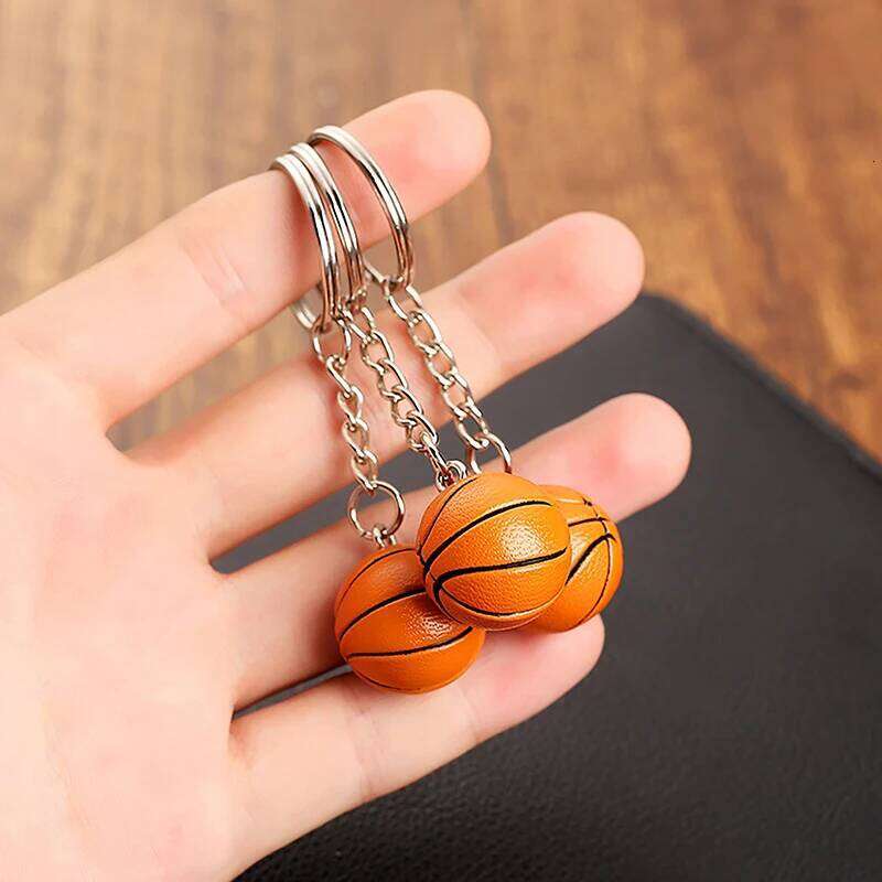 Basketball Soccer Keychain New Fashion Sports Keyring Car Pendant for Favorite Sportsman's Gift Boyfriend Birthday Jewelry Z260130