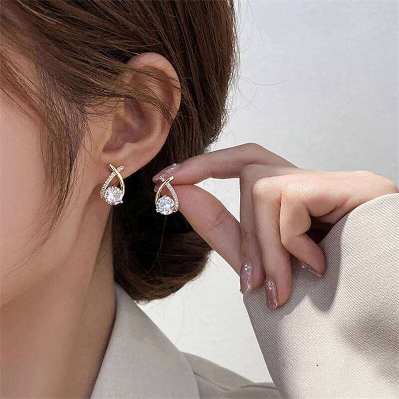 Fashion Cross Stud For Women Girls Korean Style Elegant Crystal Jewelry Ear Rings Fishtail Lady Earrings Gift