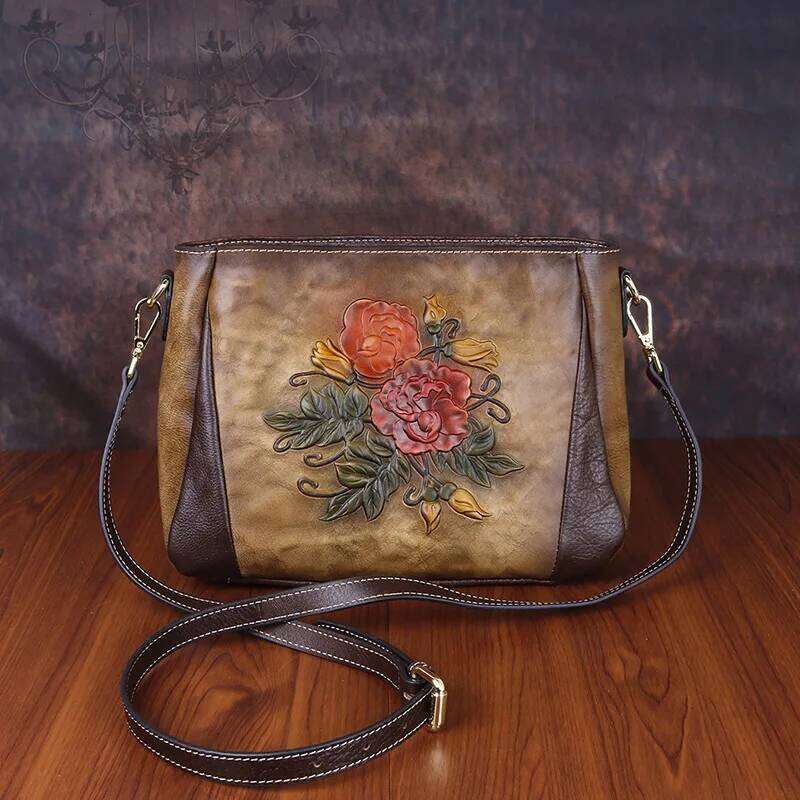 New Layer Cowhide Leather Vintage Emed Single Oulder Crossbody Women S Bapa Small Size Casual Purse KABAHEBINGJUE