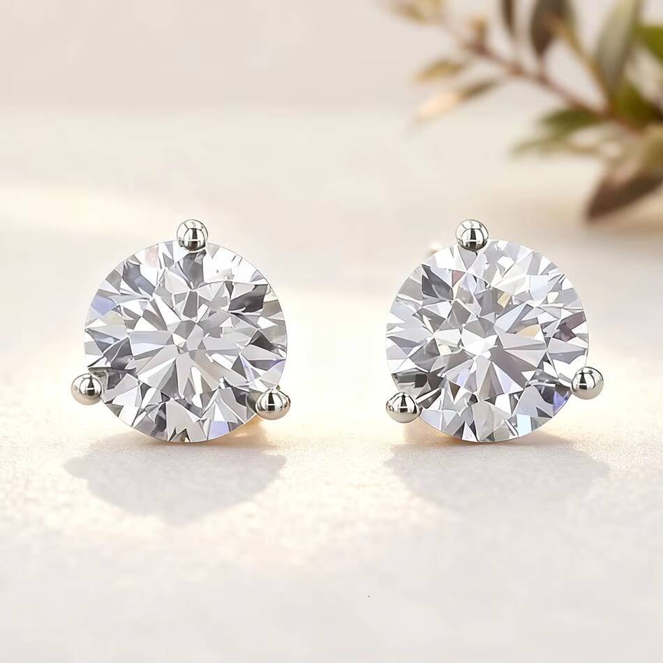 05Ct 1Ct 2Ct Lab Grown Diamond Solitaire Stud 14K 18K White Gold Plated D Color VS1 VVS2 Clarity IGI Certified Earring