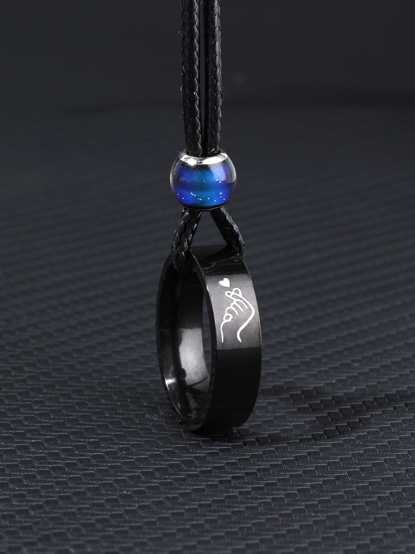 Exclusive New Creative Heart-Shaped Color-Changing Beads Couple Rings Necklace Source Manufacturer