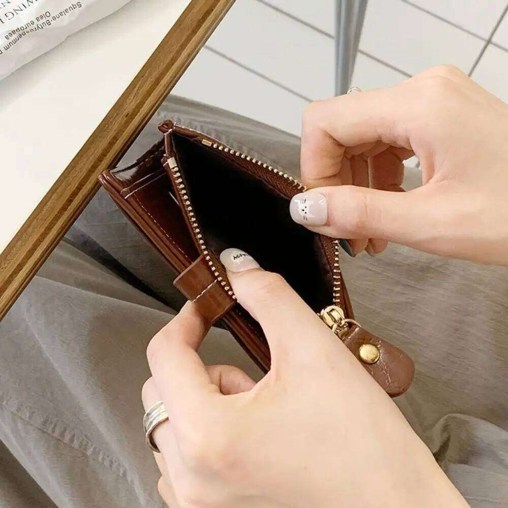 Vintage Retro Women's Zipper Card Holder Pu Short Wallet Ultra Thin Multi-function Coin Purse Daily Z260130