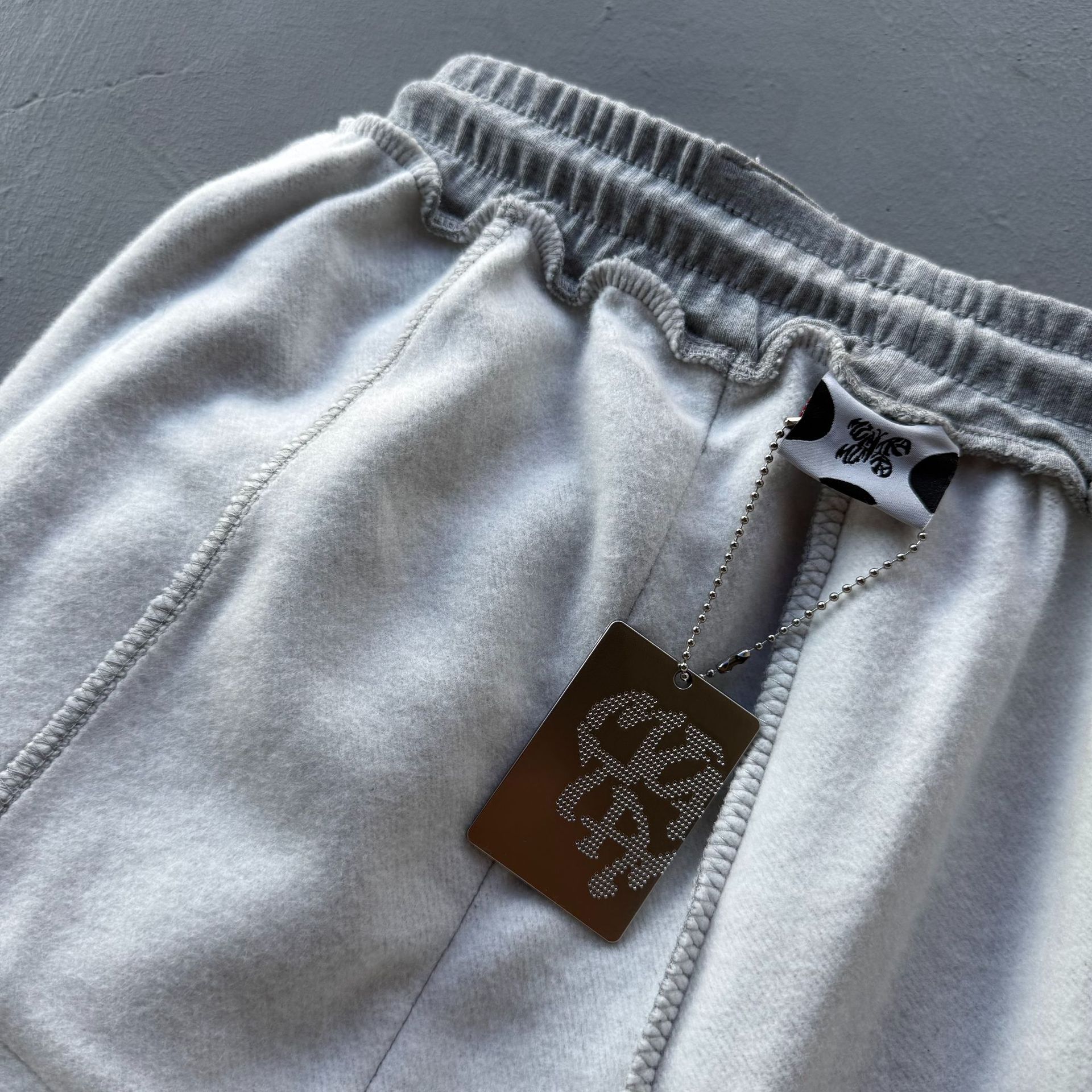 2026 Men's Embroidered Fleece-Lined Streetwear Oversized Fall/Winter Unisex Casual Batwing-Sleeve tracksuits