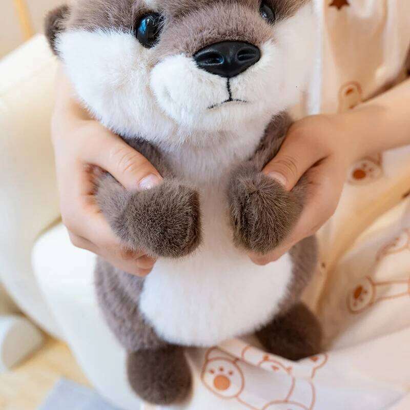Hugging Plush Fluffy Cozy Magnetic Animal Cute Well-behaved Baby Otter Doll Funny Children Toys Nice Gift Y260128