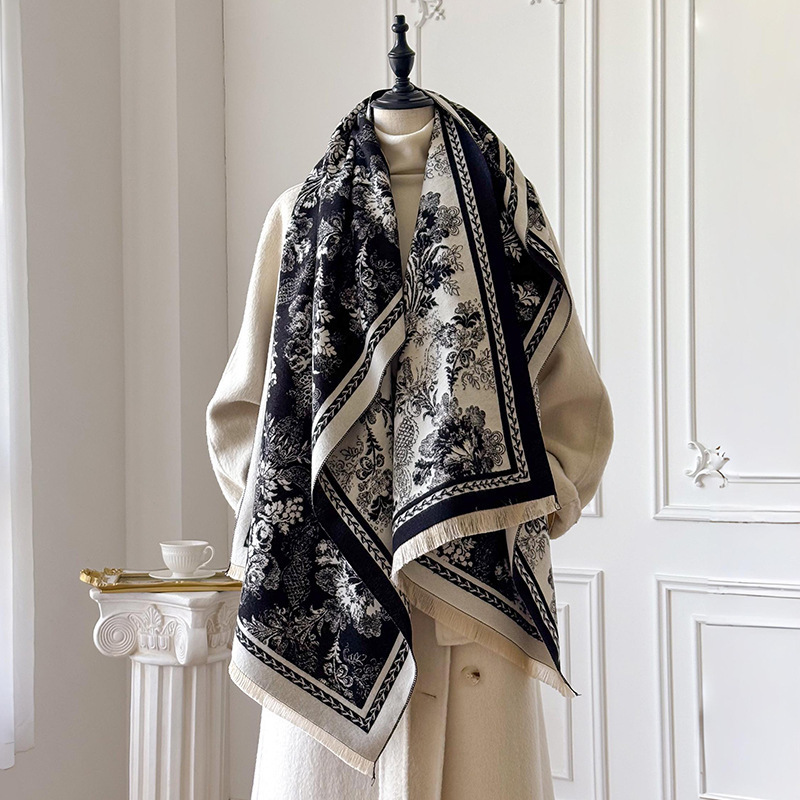 Luxury Accessory Scarves European And American Floral Jacquard Imitation Cashmere Thickened Scarf Fashionable Outerwear Elegant Age-Reducing Shawl
