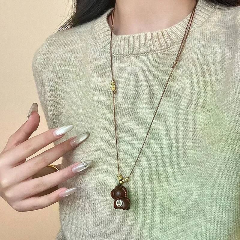 Wooden Cartoon Horse Pendant Necklaces For Women Female Retro Sweater Chains Adjustable Long Rope Chain Daily Matching Accessori