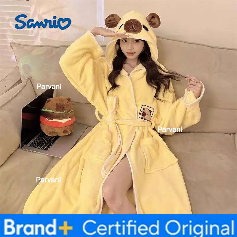 Sanrio Anime ed Pajamas Women Kuromi Cinnamoroll Hooded Bathrobe Kawaii My Melody Cotton Thickened Cute Cartoon Sleeprobe Girls H260130