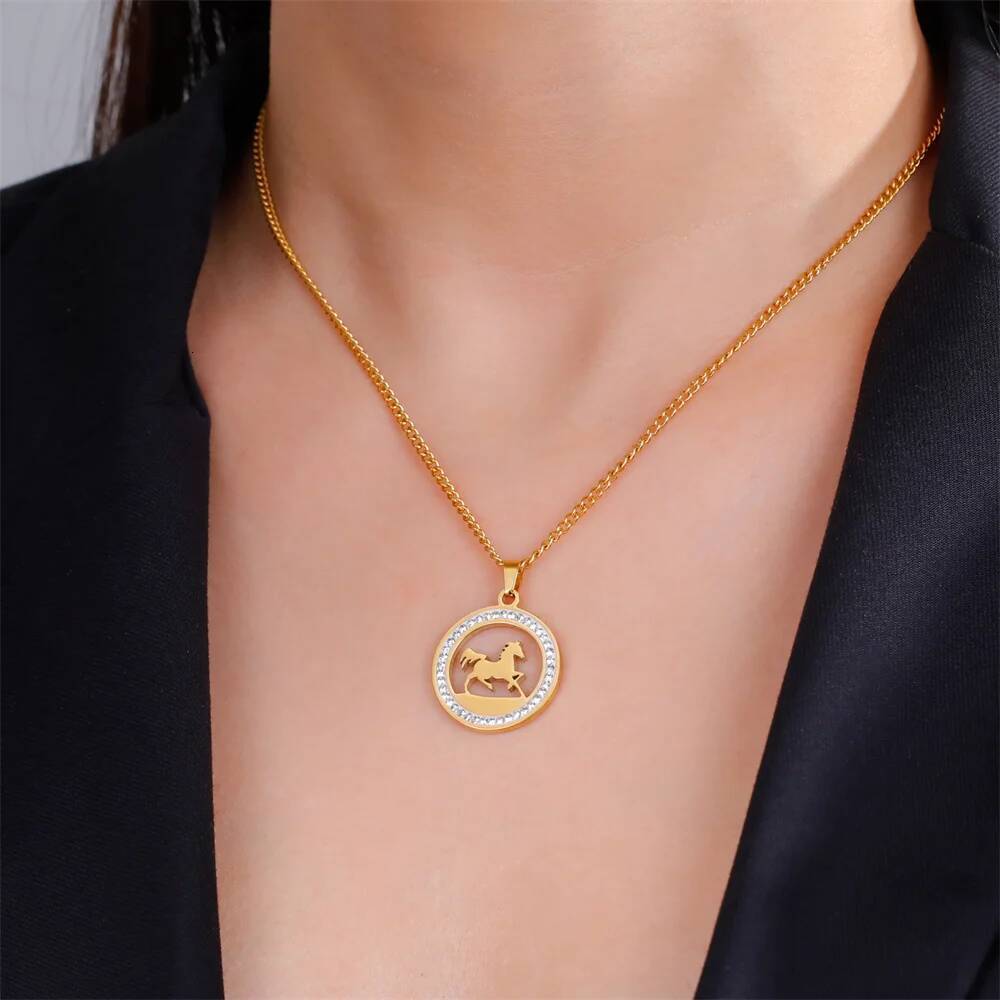 My Shape Running Pendants Necklace Stainless Steel Rhinestone Pendant Necklaces Choker Chain Horse Lover Fashion Jewelry