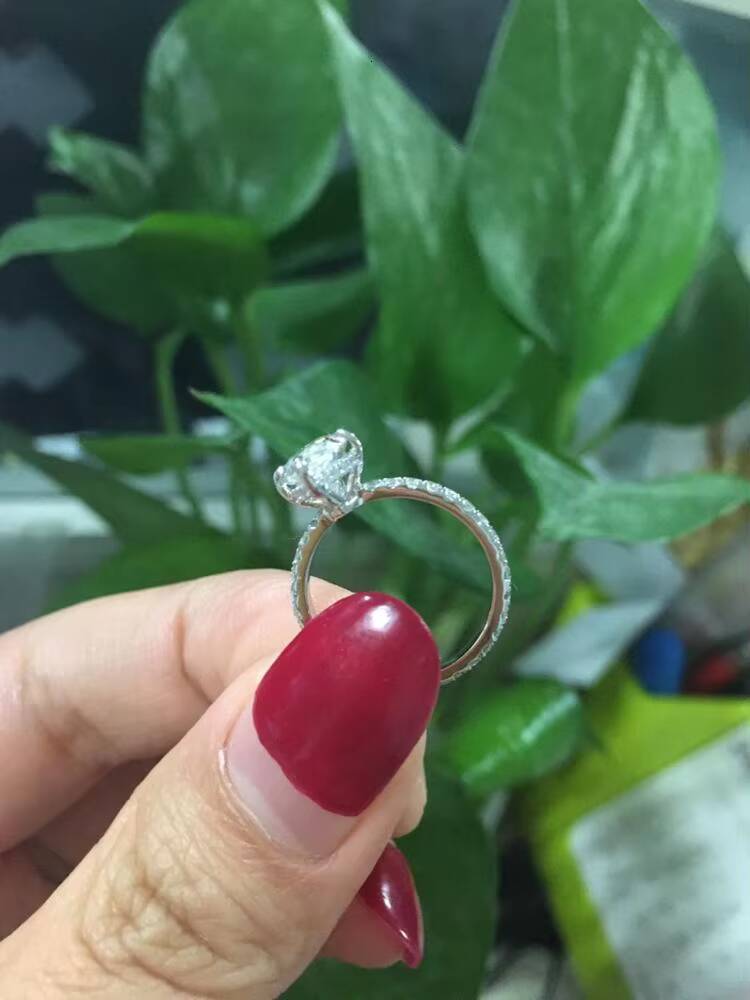 Wuzhou Moissanite 14k Gold Ring 2ct Marquise Shape Moissanite and Side Lab Diamond Ring in Stock