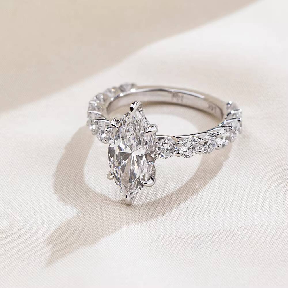 Custom Jewelry MSR-2009 14k Gold Engagement Ring Marquise Cut 16ct F VVS2 Lab Grown Diamond Ring