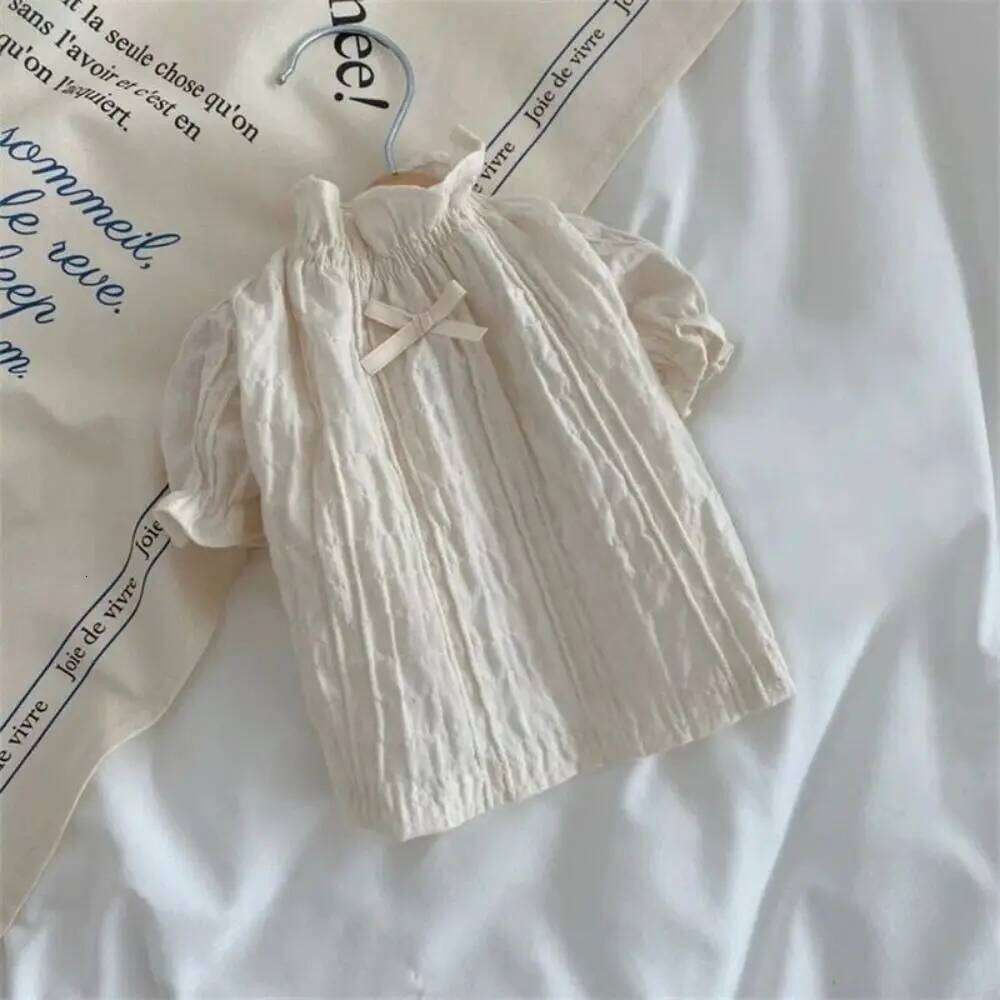 Retro Pet Strap Skirt Breathable Thin Design Dog Vest Dresses Soft Flying Sleeve Cat Plaid Pleated Shirt For Puppy Kittens H260129